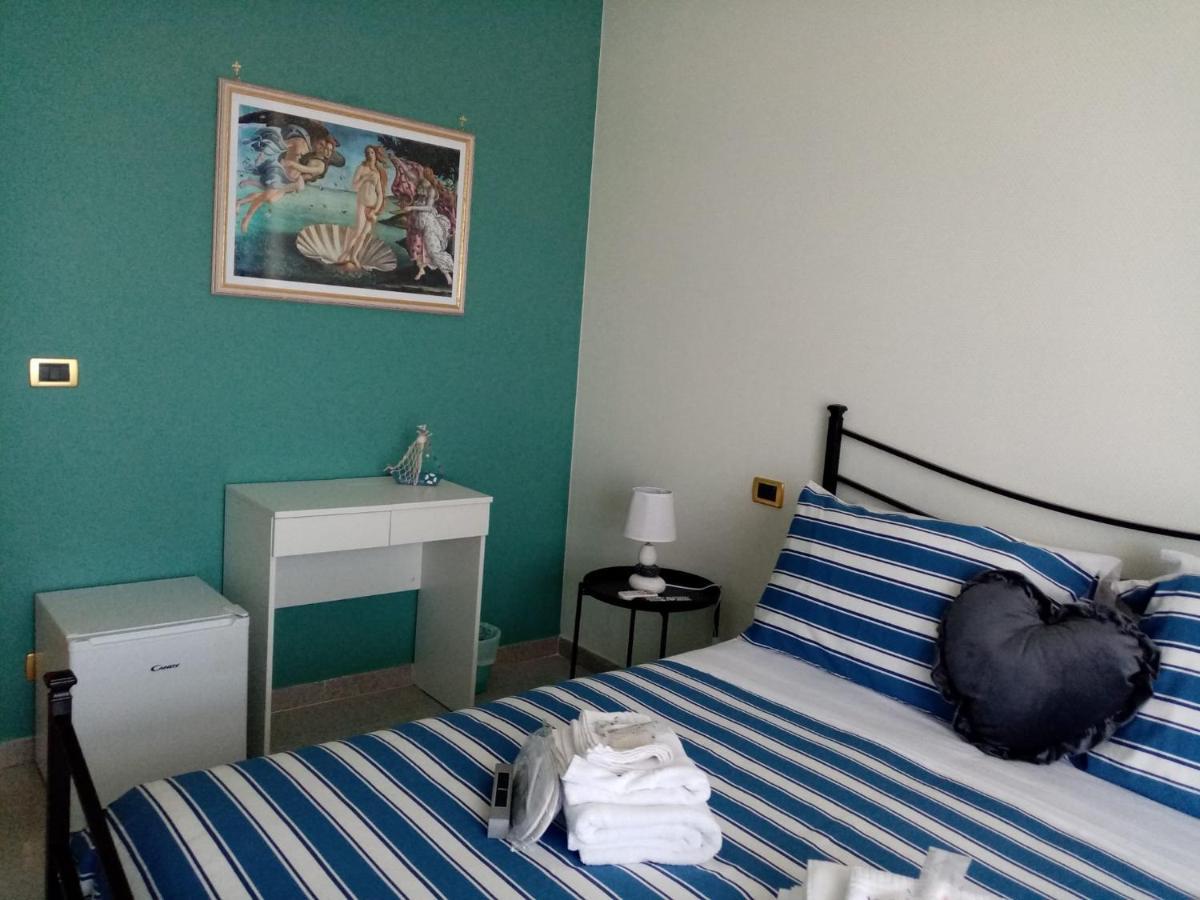Le Stanze Di Botticelli Bed & Breakfast Termoli Exterior photo